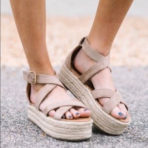 Fatima espadrille platform sandals!!